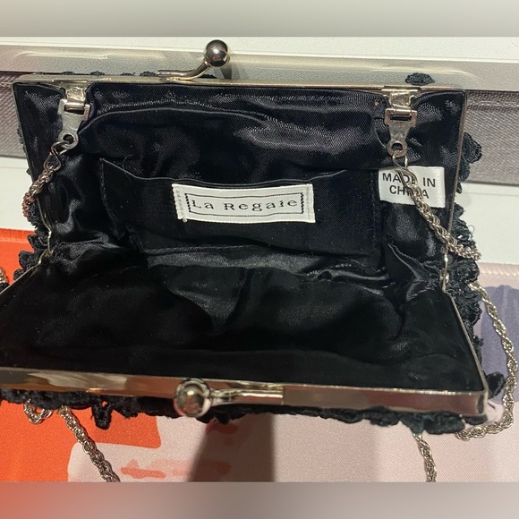 Vintage 1980s Flower Embroidered Beaded Kiss Lock Purse Clutch-Excellent Cond - Picture 6 of 10